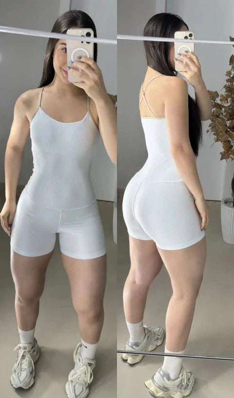 Macaquinho poliamida aveludado com alça